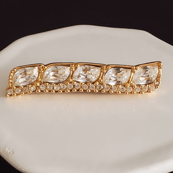 Swarovski Gold Plated Bar Brooch with Five Crystals and Braided Edge Swan Signed - Picture 1 of 6